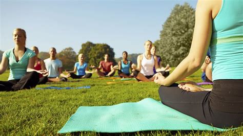 6 heart health benefits of yoga everyday health