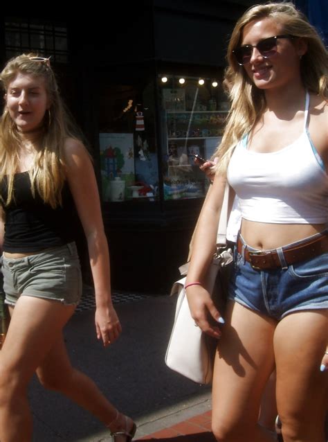 British Blonde Teen In Denim Shorts 7 Pics Xhamster