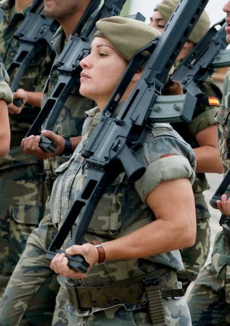 27 best mujeres soldado images on pinterest female soldier soldiers and military women