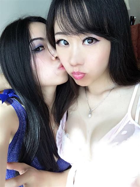 Threesome And A Level Lesbian Japanese Escort In Dubai