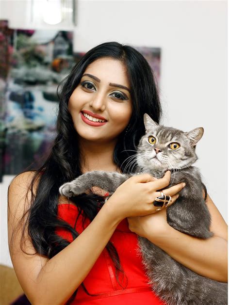 vinu udani siriwardana photos sri lankan model and actress images