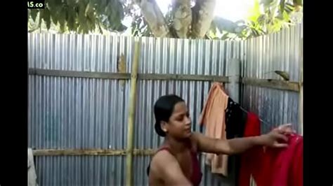 bangladeshi sexy girl full naked bathing selfie for bf xnxx
