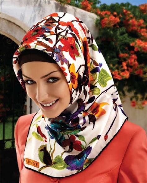 Muslim Women S Veils Made Stylish By Turkish Magazine Al