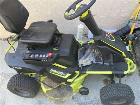 Ryobi 38 In 75 Ah Battery Electric Rear Engine Riding Lawn Mower And