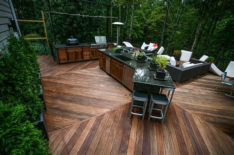 designing  perfect outdoor kitchen