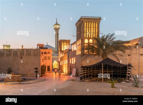 evening view  bastakiya  al fahidi traditional heritage area
