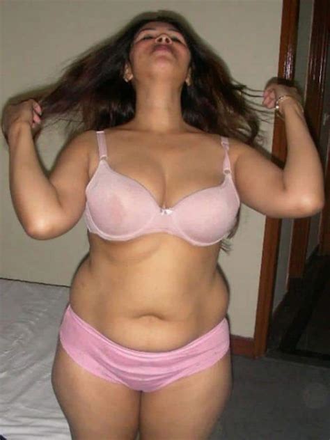 mallu bhabhi hot nude boobs desi aunty pussy chut photo