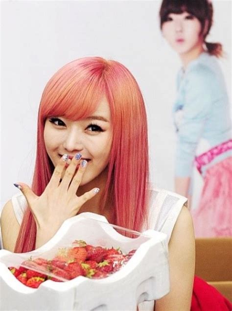 ピンク･赤の髪がよく似合うアイドル特集 Love韓国love～パボのちぃちゃんの生活2～