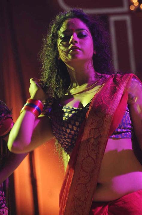 Tamil Actress Shifa Hot Item Song Stills In Yamuna Movie