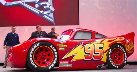 Disney Pixars Cars 3 Unveils Life Size Lightning Mcqueen Huffpost