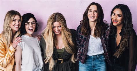the cast of pretty little liars answers your burning questions