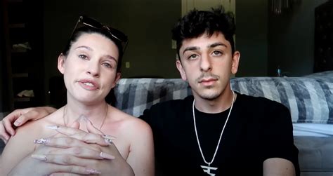 Why Did Faze Rug And His Girlfriend Break Up Couple Announce Split On