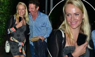 dennis quaid enjoys date with girlfriend santa in la daily mail online