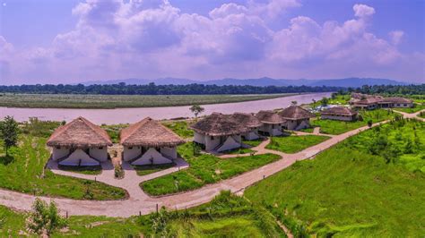 barahi jungle lodge luxury hotel  chitwan jacada travel
