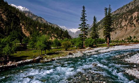 10 Most Beautiful Places In Pakistan To Visit In Summer