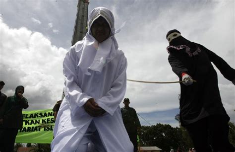 women to be caned for attempted sexual relations in malaysia