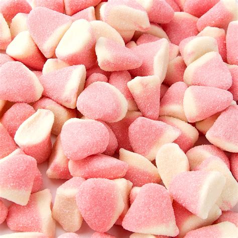 strawberry  cream drops gummies jelly candy bulk candy  nuts