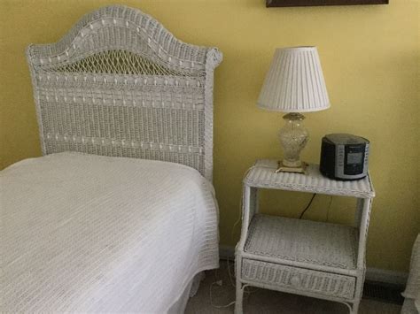 Wednesday Sale White Wicker Twin Beds Starts On 8 13 2018