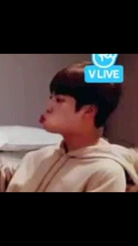 Pin By Olivia On Reaction Pictures Bts Face Meme Faces Funny Kpop Memes