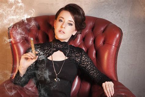 Top 100 Stogie Stogie Smoking Pretty Women The