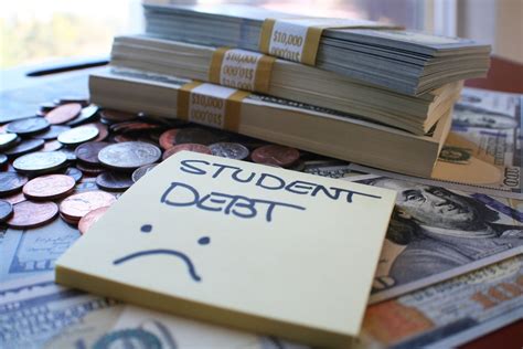 default  federal student loans tips  avoid