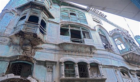 bollywood legend asks fans     ancestral house  pakistan vows  restore