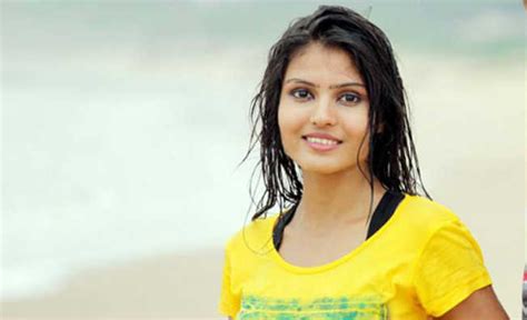 after shweta basu prasad telugu actress divya sri