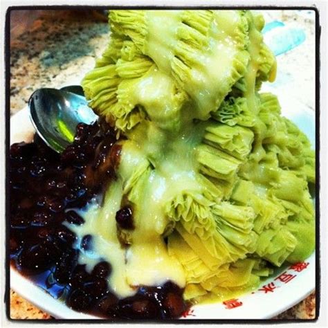 Taiwanese Shaved Ice Dessert With Green Tea Ice And Red