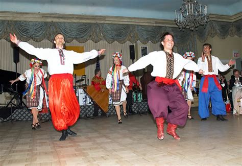 hopak traditional ukrainian dance