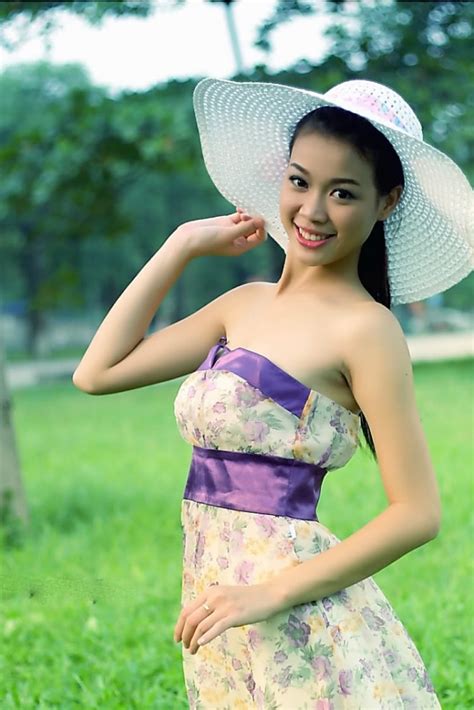 32 most beautiful asian girls hottest pictures and wallpapers