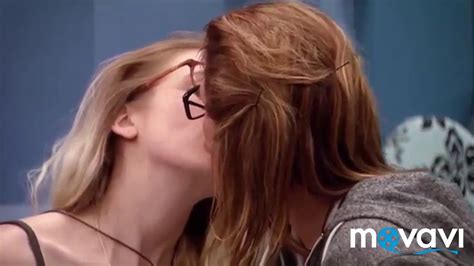 Best Lesbian Kiss In The Hollywood Tv Show Sarah Willow