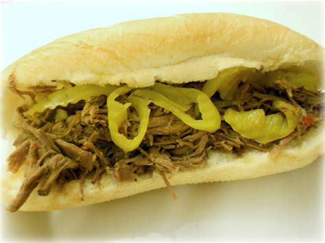 Slow Cooker Italian Beef Sandwiches Recipe Only 4 Ingredients Six