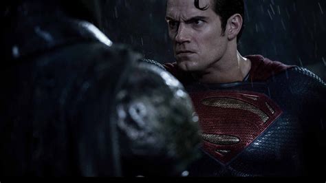 Zack Snyder Reveals Chilling Reason Superman Was Evil In Batman V