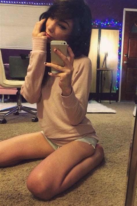 very skinny asian amateur girl selfie nude pics nude amateur girls