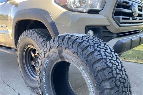 tire width difference     tires