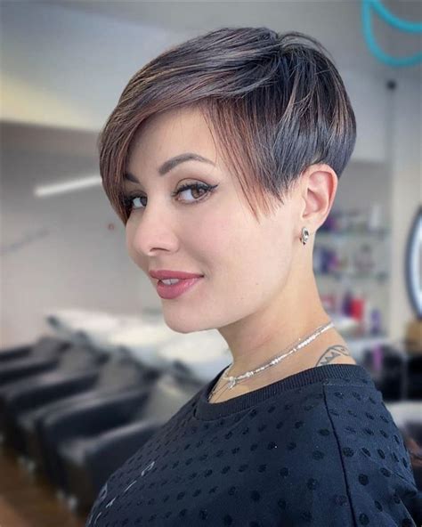 Best Short Pixie Haircut Gallery For Your 2021 – Hairstyle Zone X