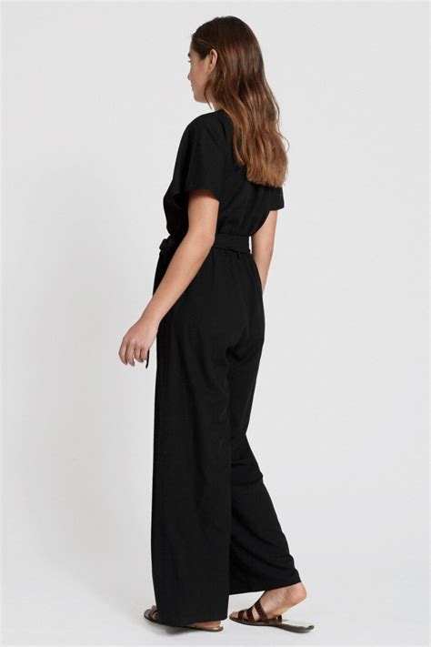 trendy jumpsuit zwart shop  stillbe