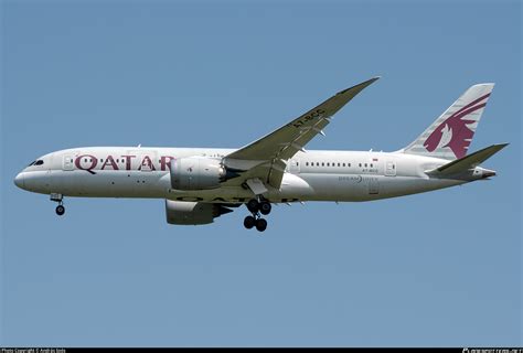 bcc qatar airways boeing   dreamliner photo  andras soos id  planespottersnet