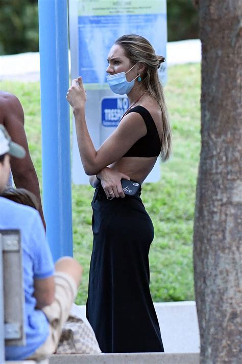 Candice Swanepoel Oops Upskirt At A Park In Miami Nude