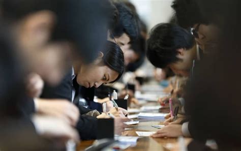 tough recruitment market  japan teach  startups