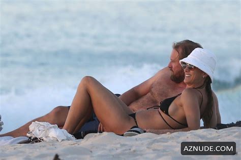 Kate Walsh Sexy Enjoying A Day At The Beach In Perth Australia Aznude