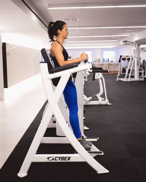 the 6 machines you need to start using at the gym · betches