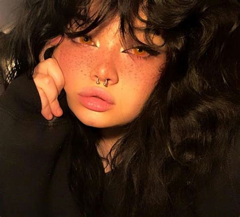 ↁαиу ୭̥ In 2021 Cute Makeup Soft Grunge Makeup Girl Gang Aesthetic
