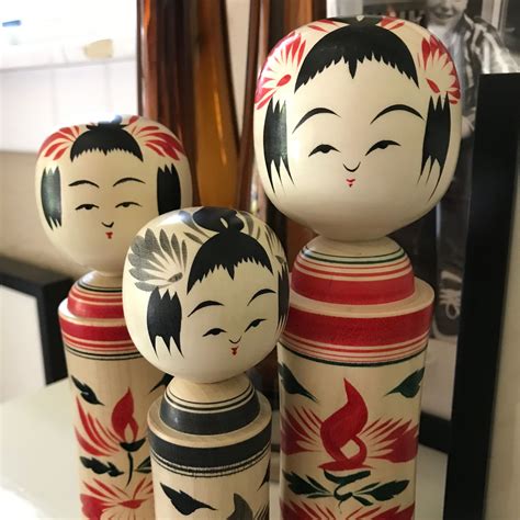 pin  brian burch  japanese kokeshi dolls kokeshi dolls