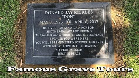 Famous Grave Tour Comedian Don Rickles At Mount Sinai