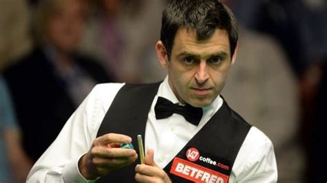 ronnie o sullivan receives obe — 2 years after saying it