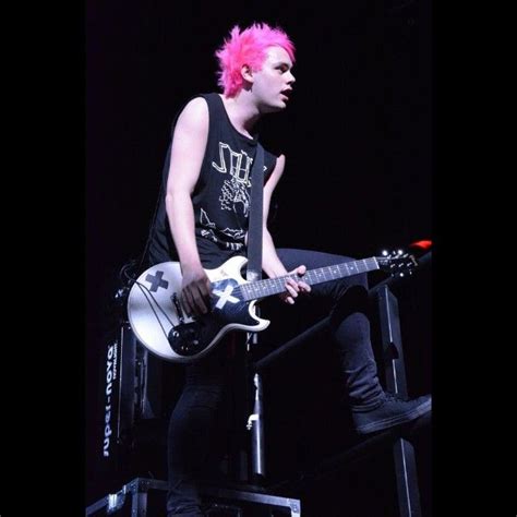 Michael Clifford And His Beautiful Pink Hair By Far My Favourite