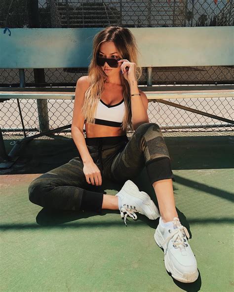 Erika Costell Sexy Pictures 27 Pics Sexy Youtubers