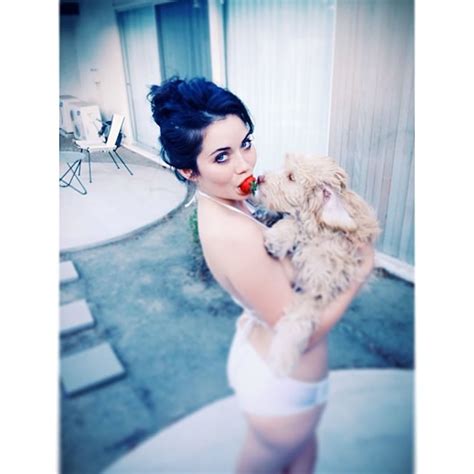 26 pictures of actress and singer grace phipps peanut chuck chuckin peanuts
