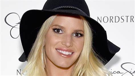 Jessica Simpson Talks Weight Struggles And Her Healthy Sex Life
